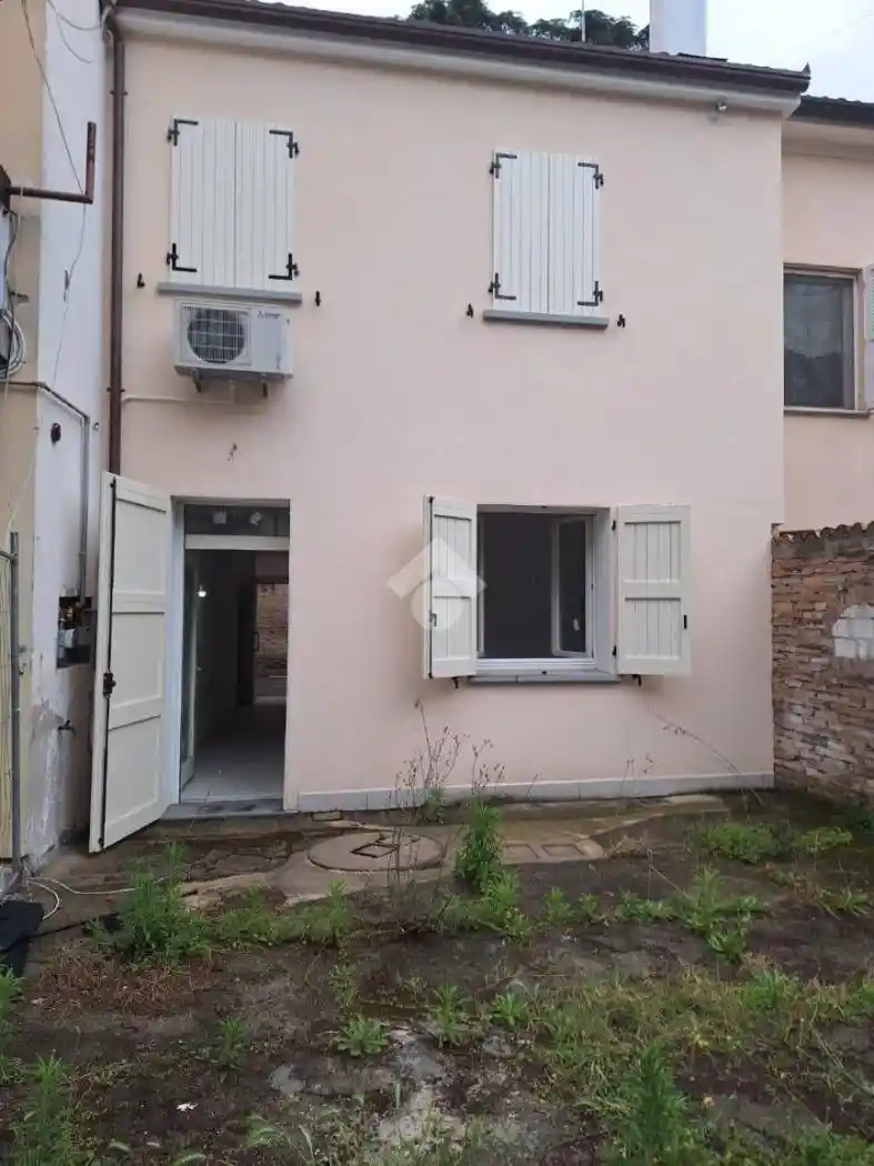 Casa indipendente in vendita a Bagnacavallo