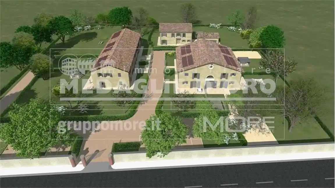 Casa indipendente in vendita a Modena