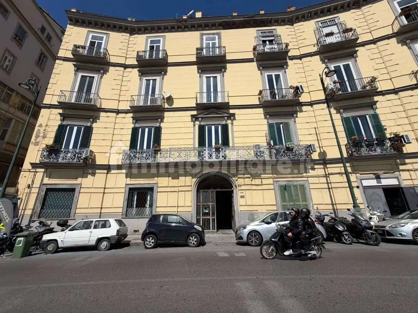 Appartamento in affitto a Napoli