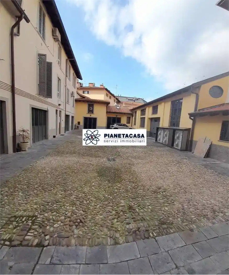 Appartamento in vendita a Bergamo