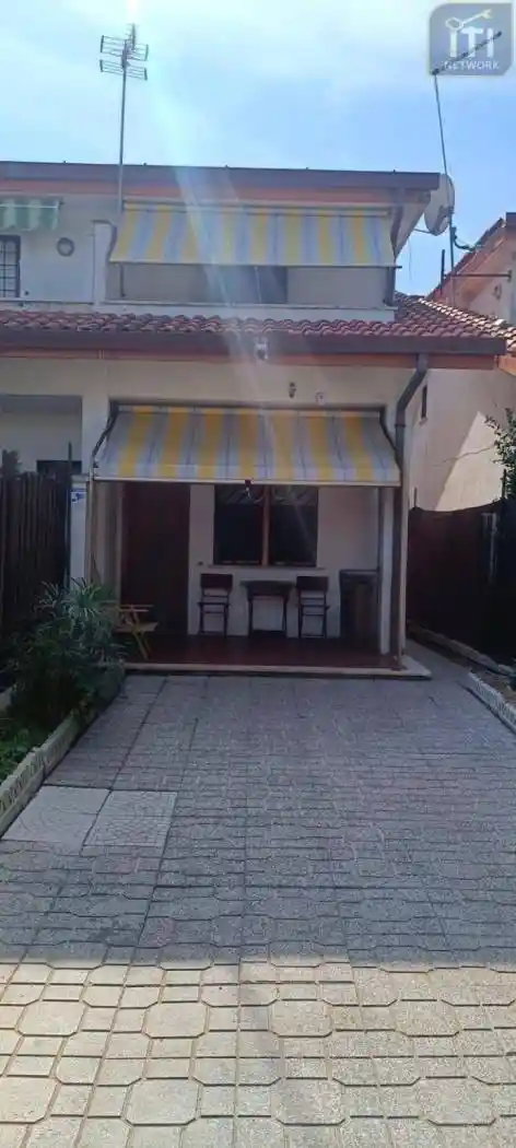 Villetta a schiera in vendita a Ardea