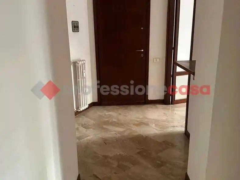 Appartamento in affitto a Rho