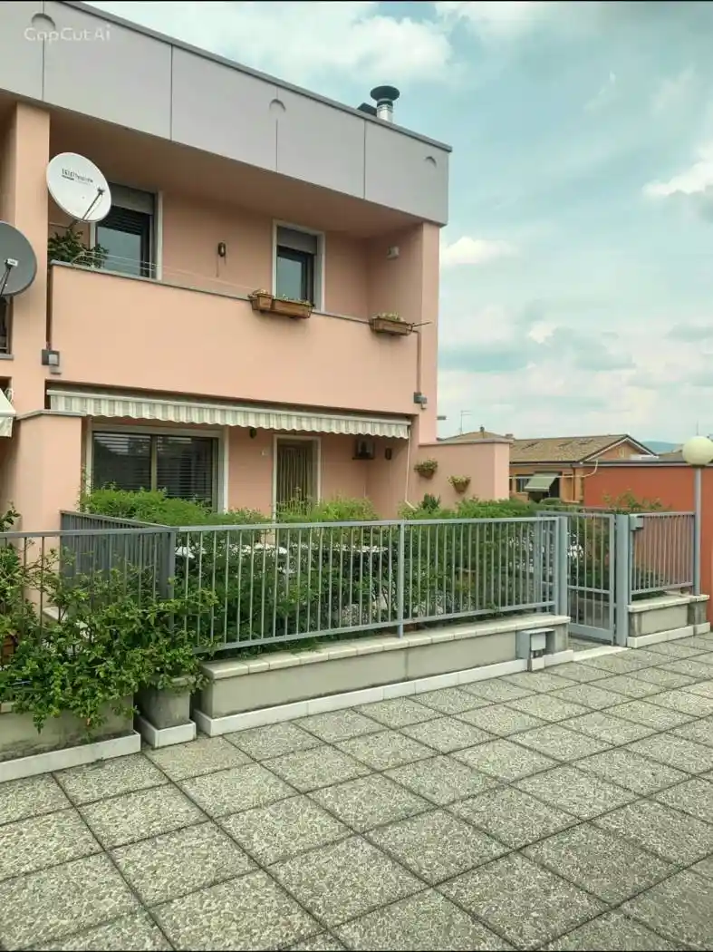Villetta a schiera in vendita a Pescantina