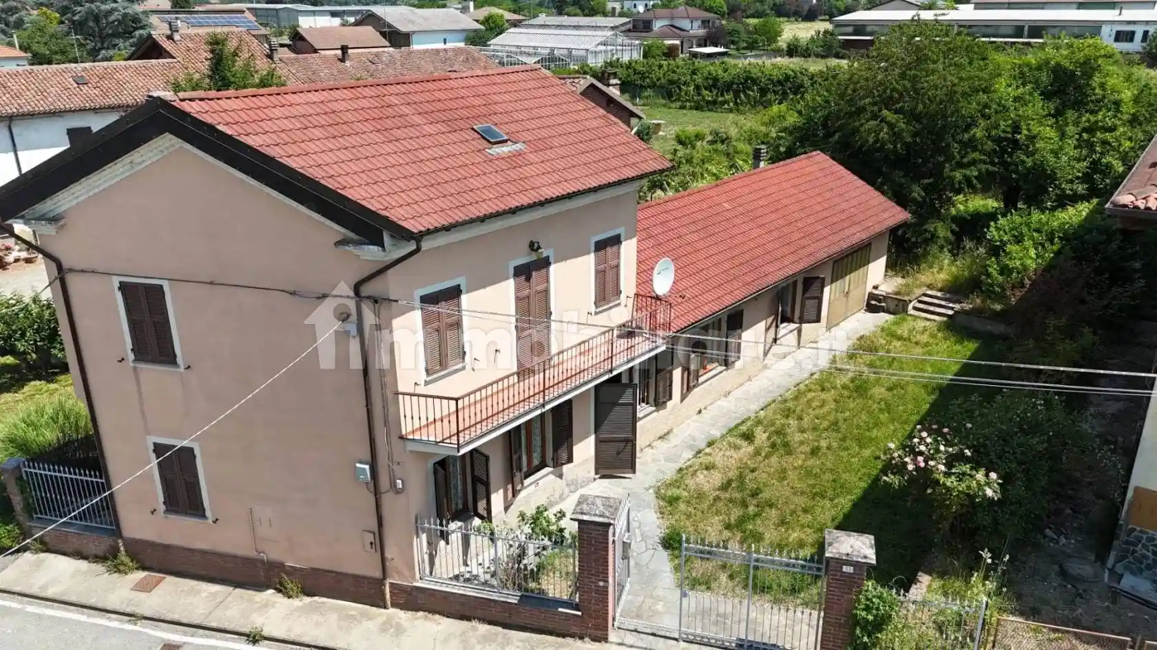 Casa indipendente in vendita a Rivalta Bormida