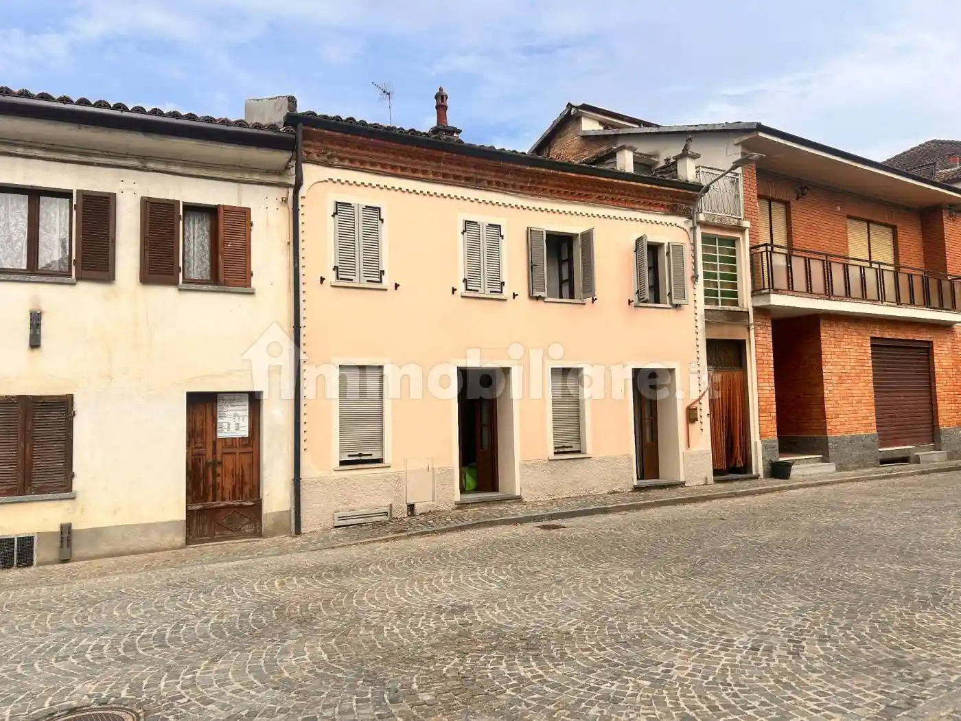 Rustico - Casale in vendita a Coazzolo