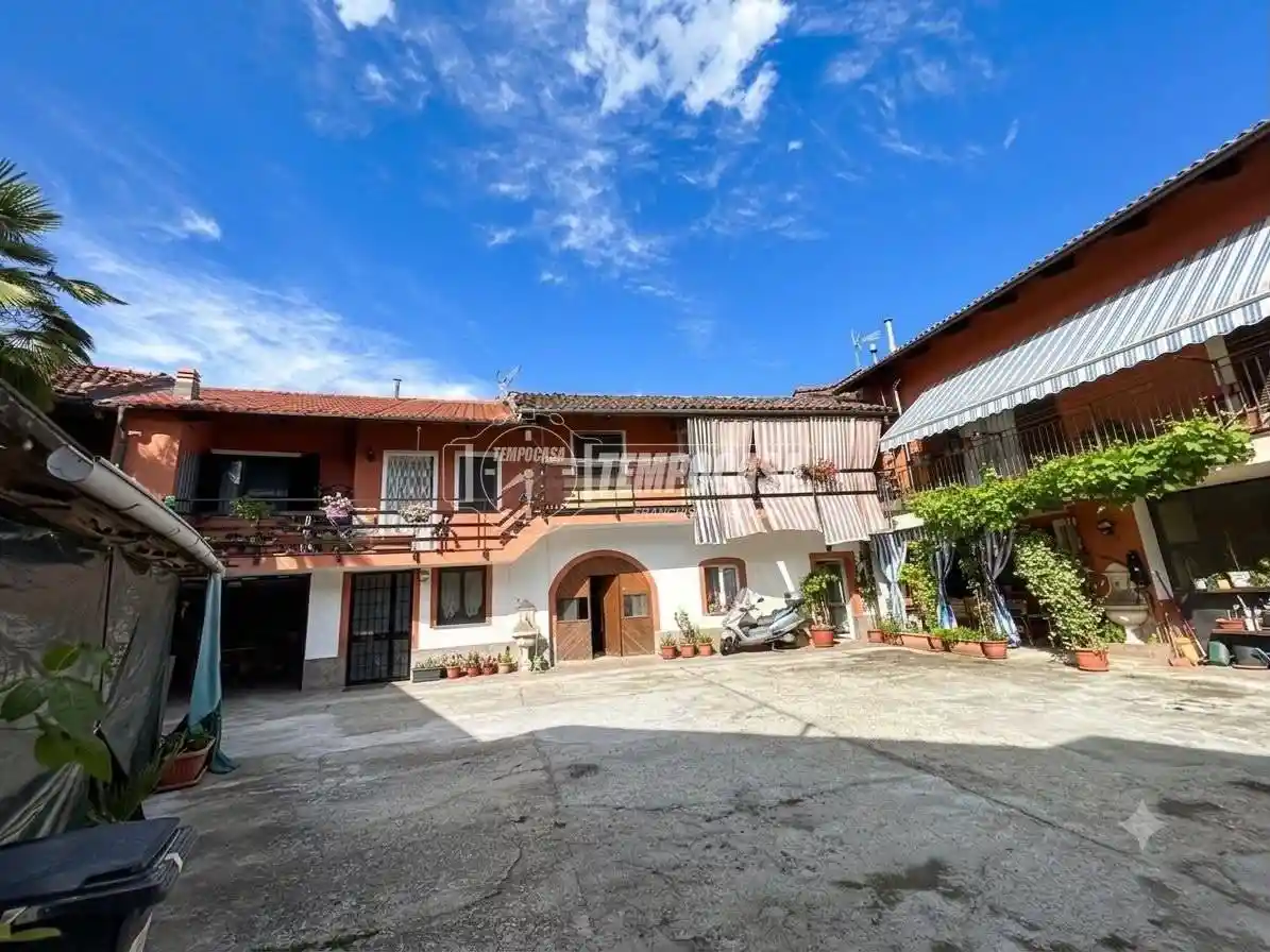 Casa indipendente in vendita a Volpiano