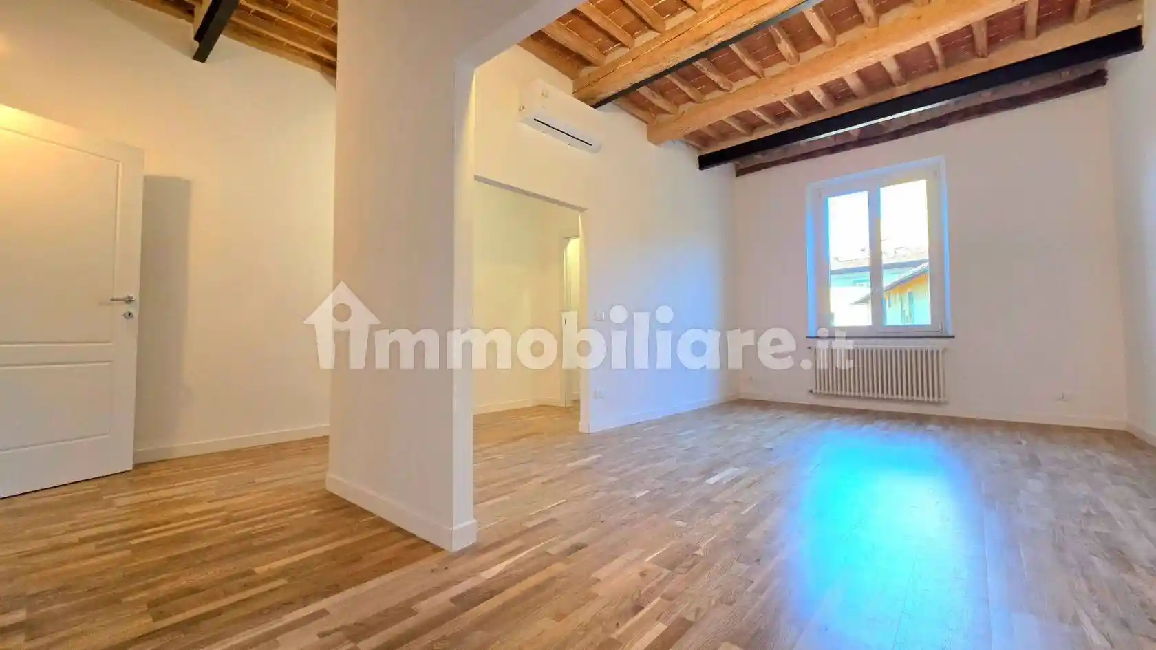 Appartamento in vendita a Lucca