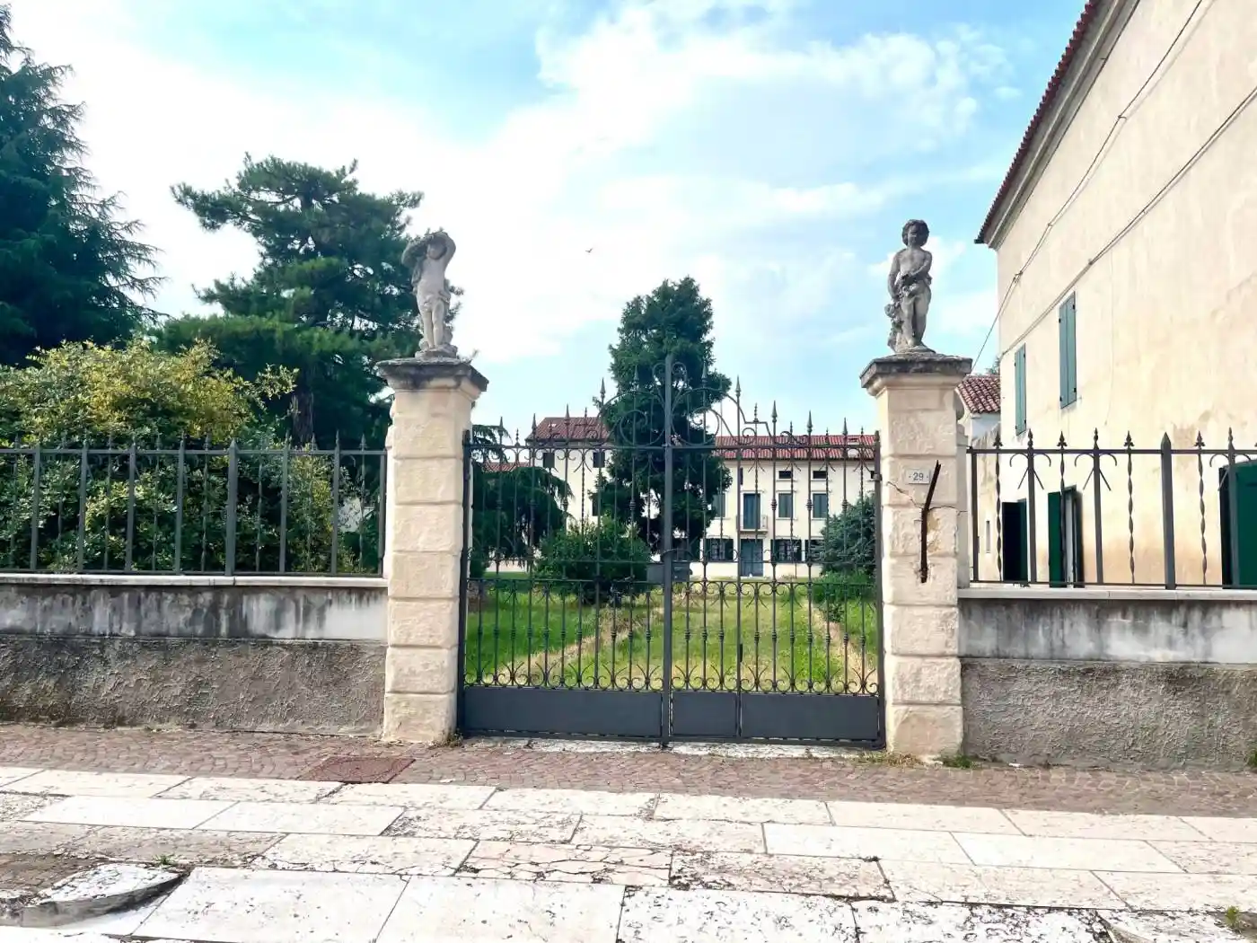 Villa in vendita a Verona