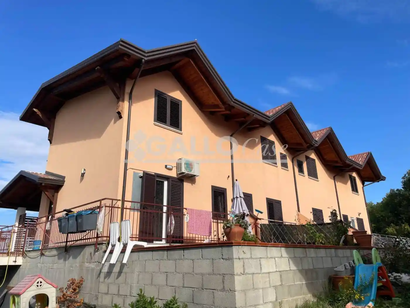 Villa in vendita a Rovito