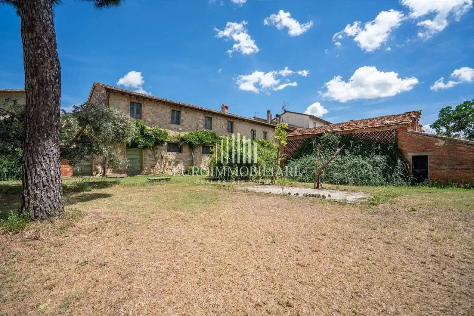 Villa in vendita a Castiglione del Lago