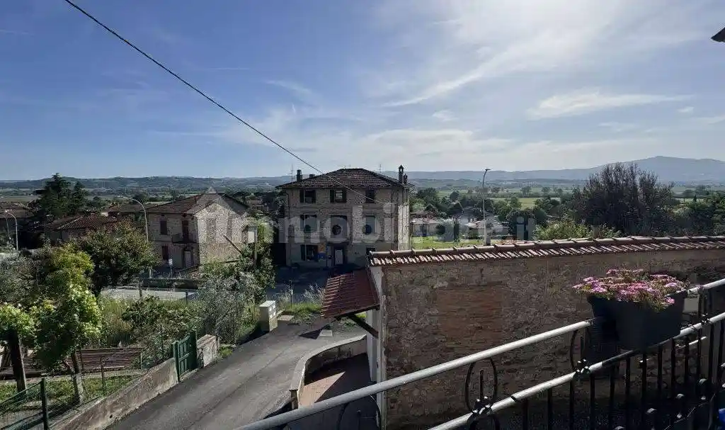 Appartamento in vendita a Monteleone d'Orvieto