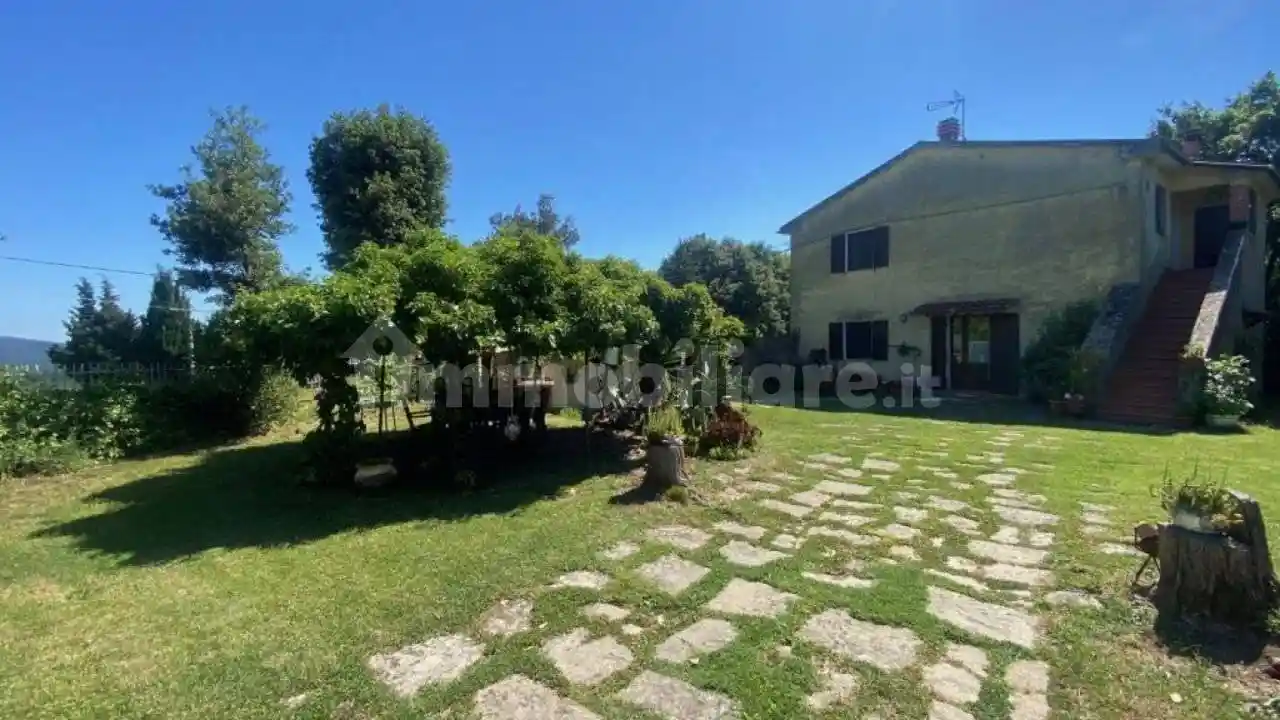 Rustico - Casale in vendita a Roccastrada