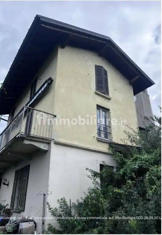 Appartamento in vendita a Luino