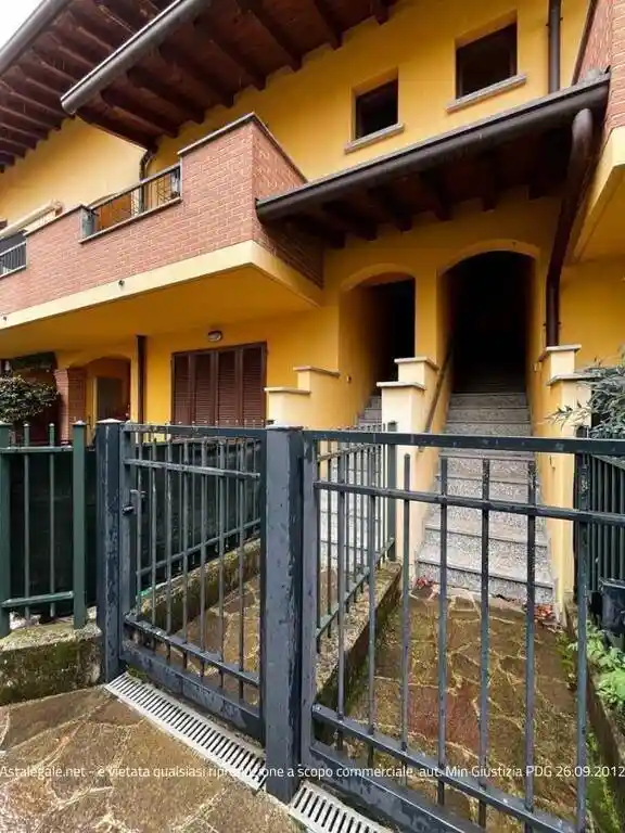 Appartamento in vendita a Vaprio d'Adda