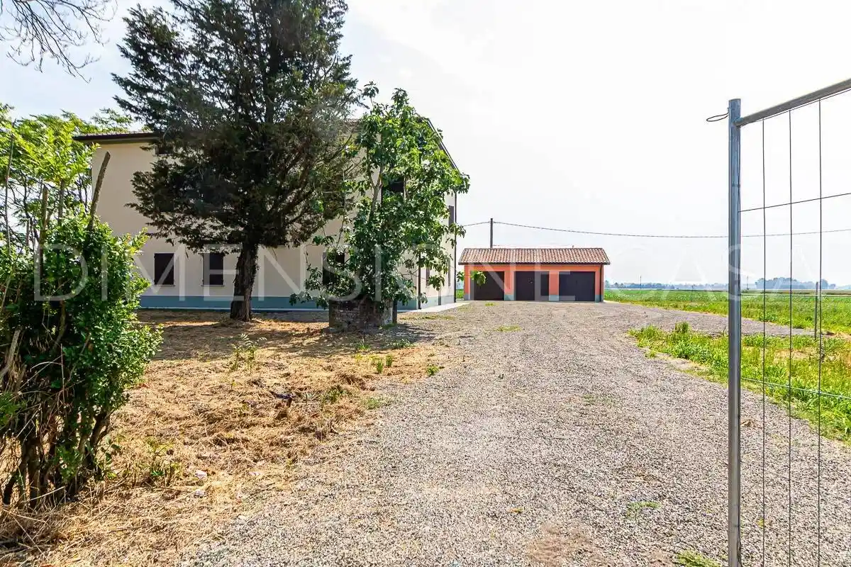 Casa indipendente in vendita a Carpi