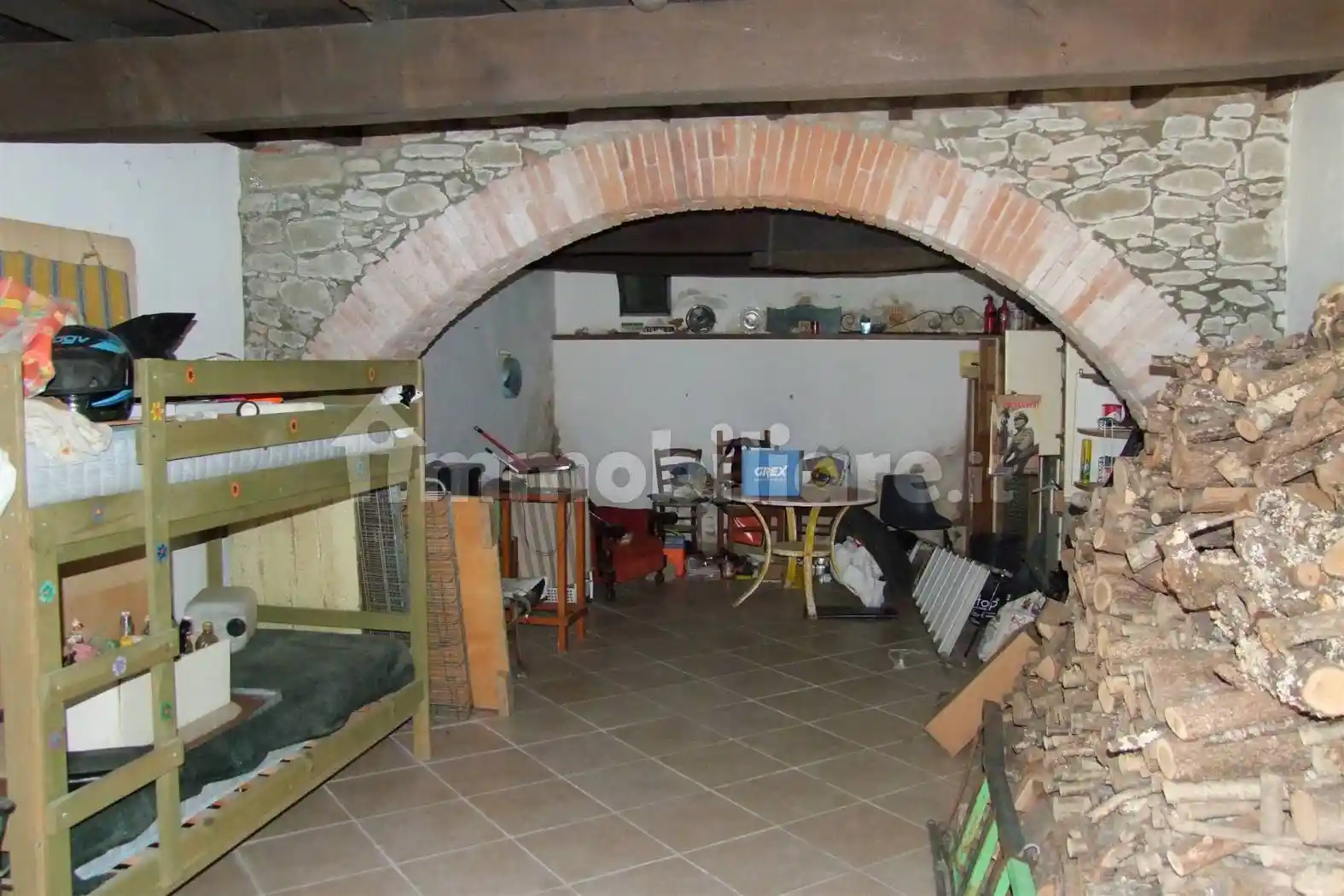 Appartamento in vendita a Dicomano