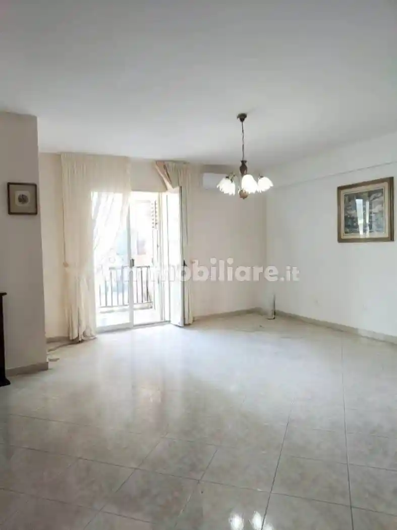 Appartamento in vendita a Piedimonte Etneo