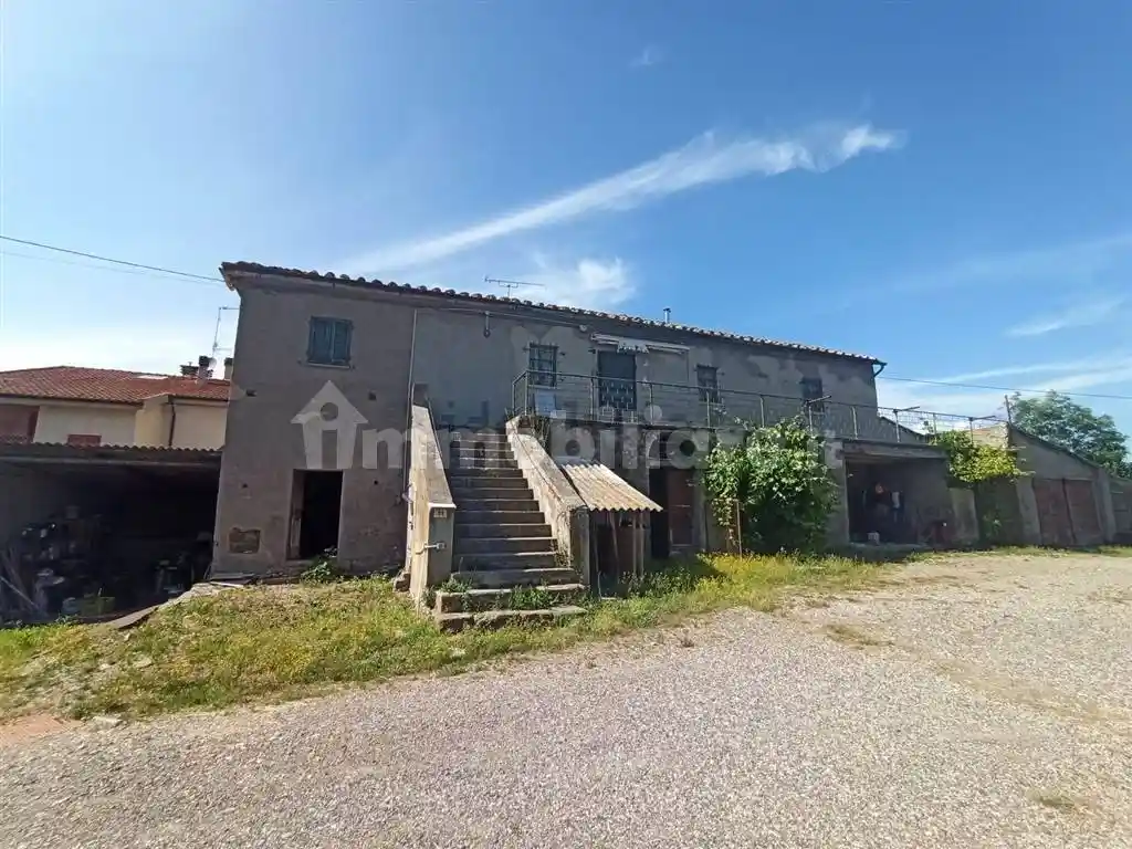Rustico - Casale in vendita a Montecatini Val di Cecina