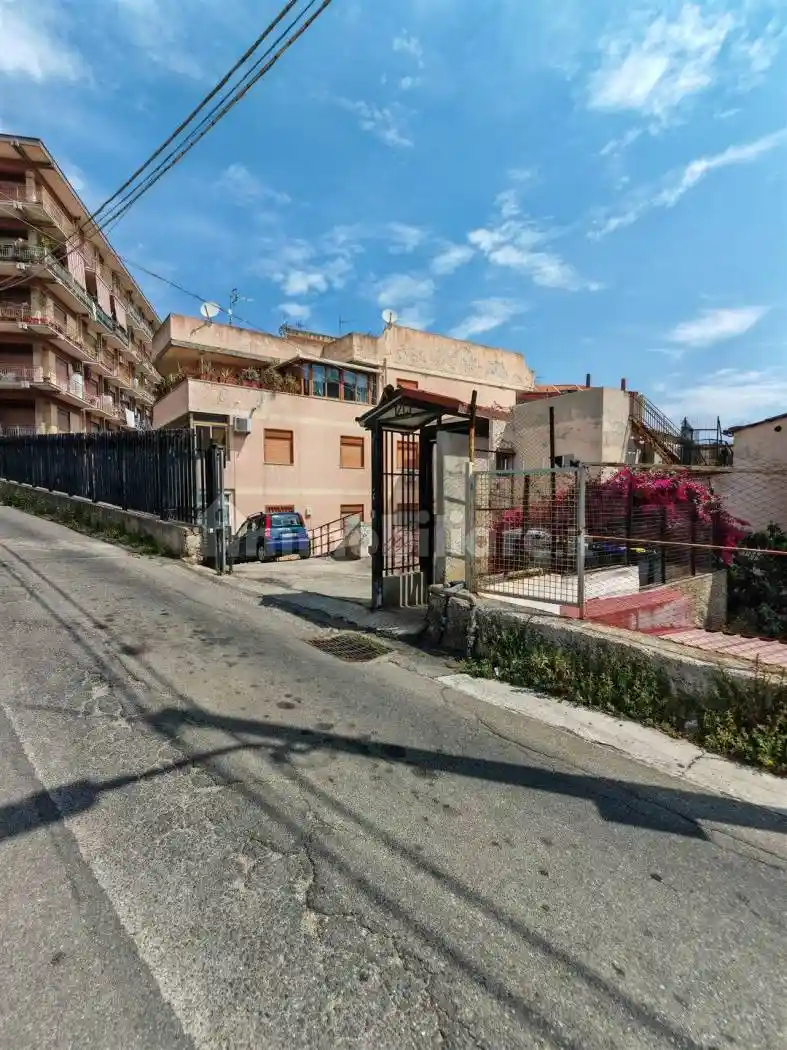 Appartamento in vendita a Messina