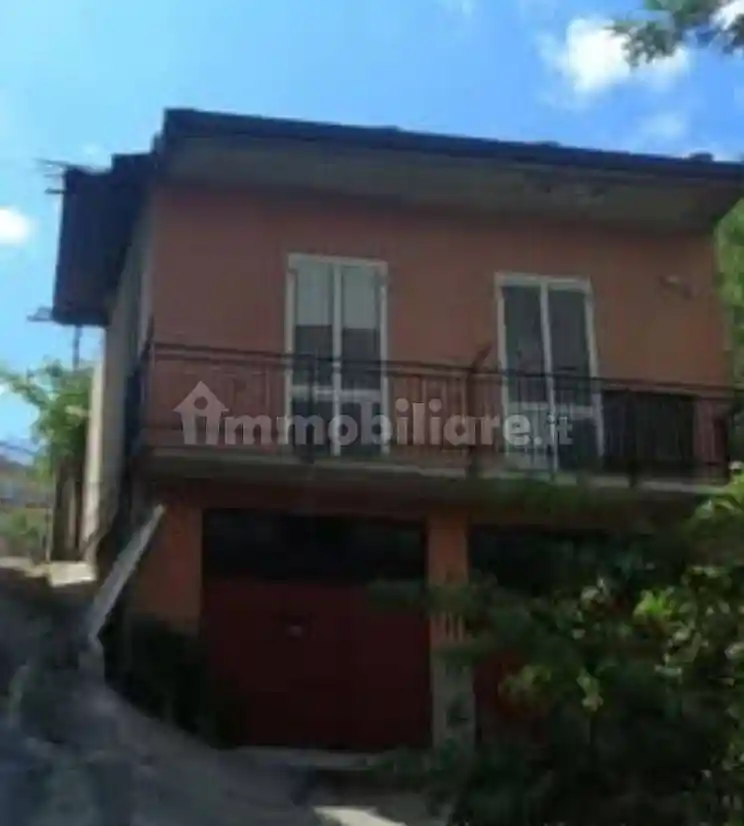 Villa in vendita a Petilia Policastro
