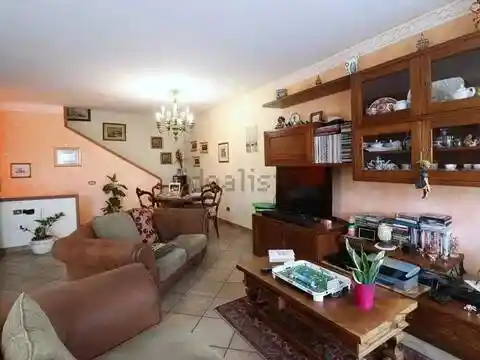 Villa in vendita a Pisa