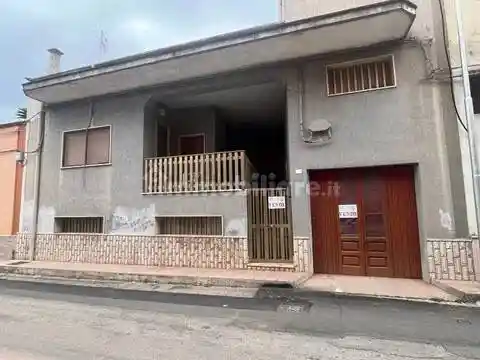 Villa in vendita a Torricella