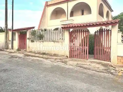 Villa in vendita a Manduria