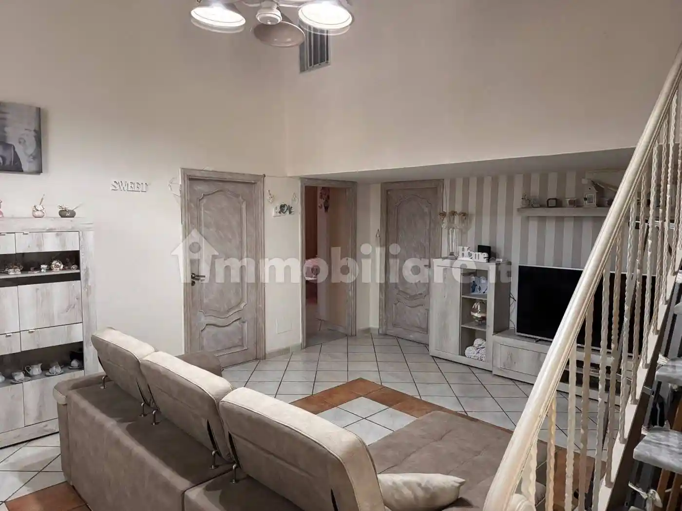 Appartamento in vendita a Napoli