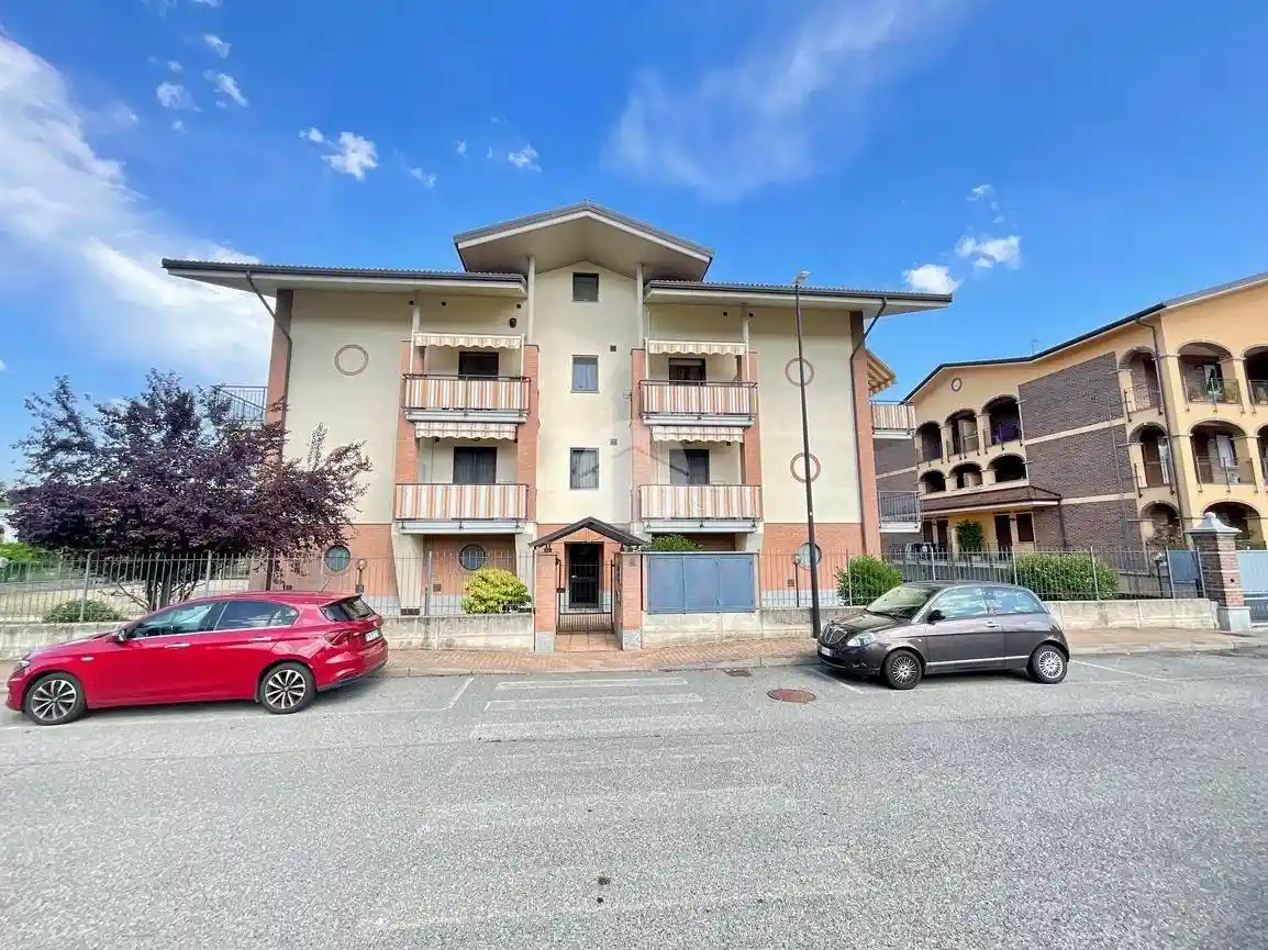 Appartamento in vendita a Leinì