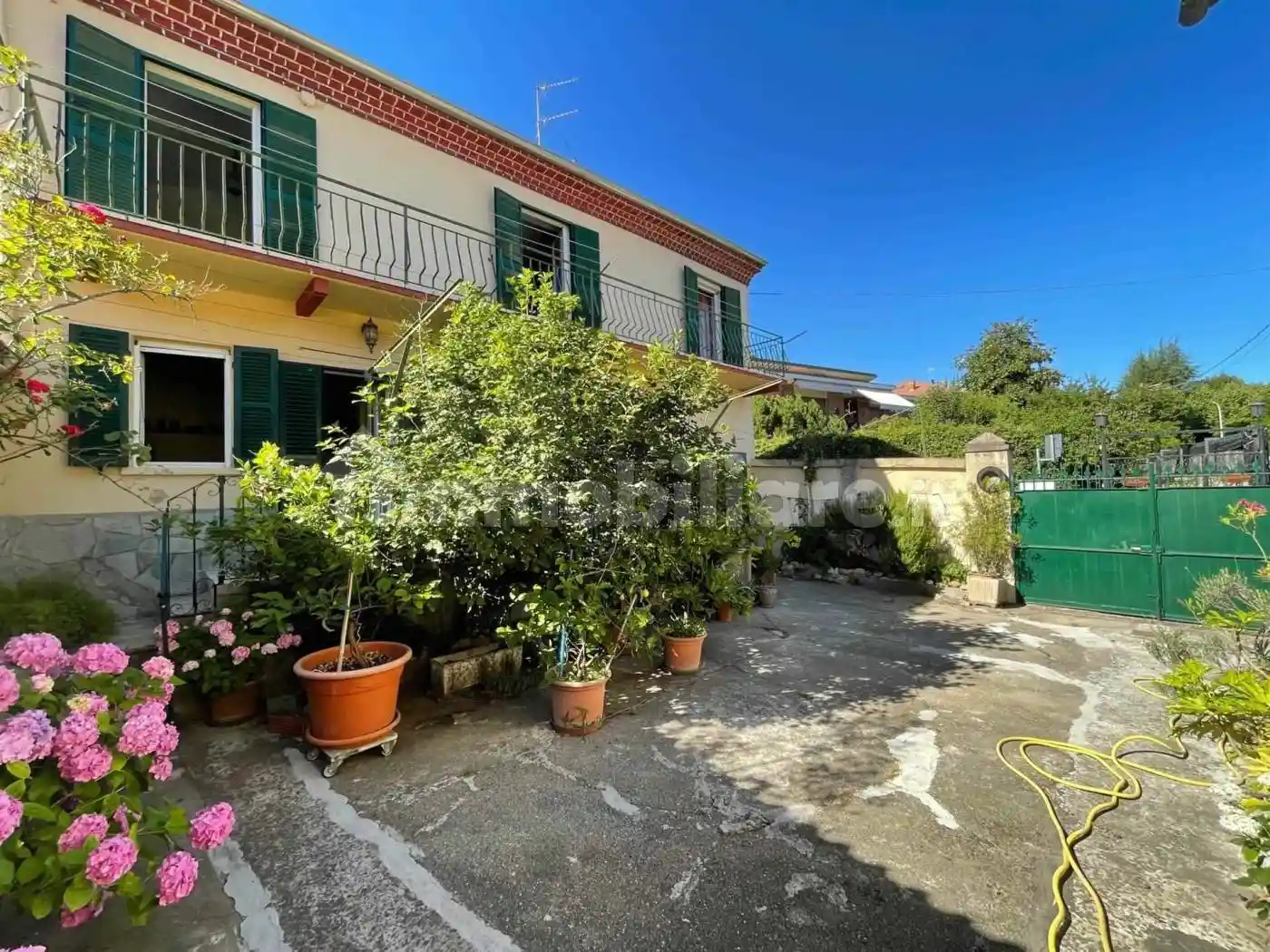 Casa indipendente in vendita a San Salvatore Monferrato