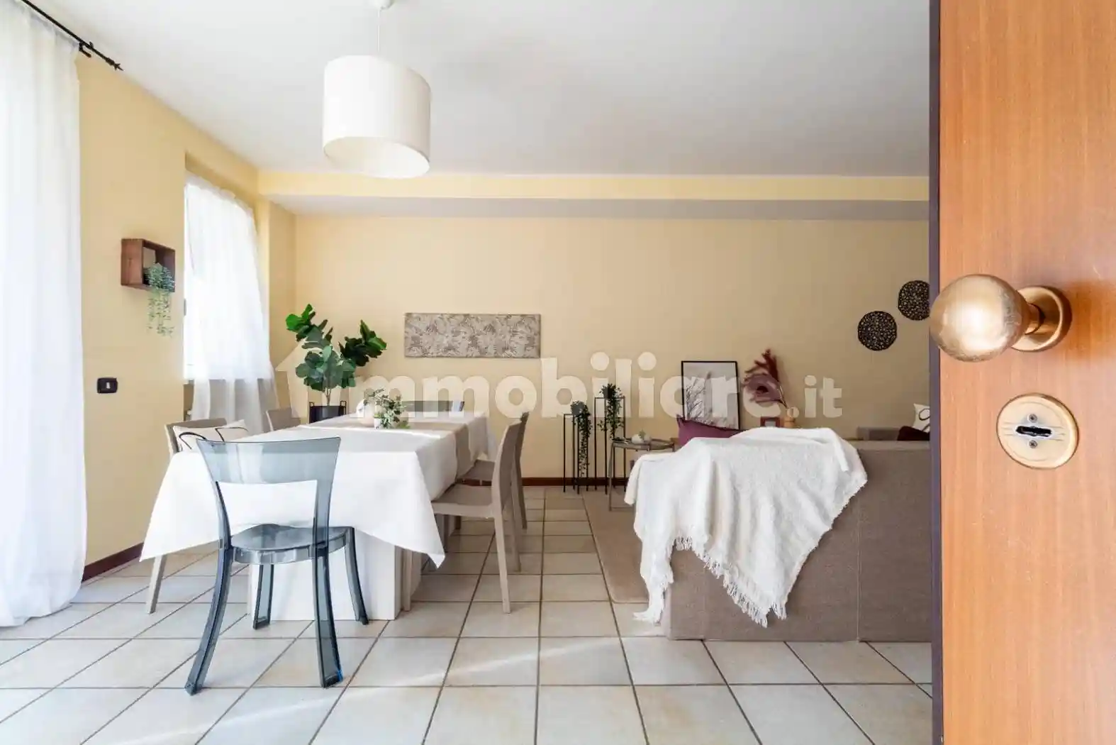 Appartamento in vendita a Seveso