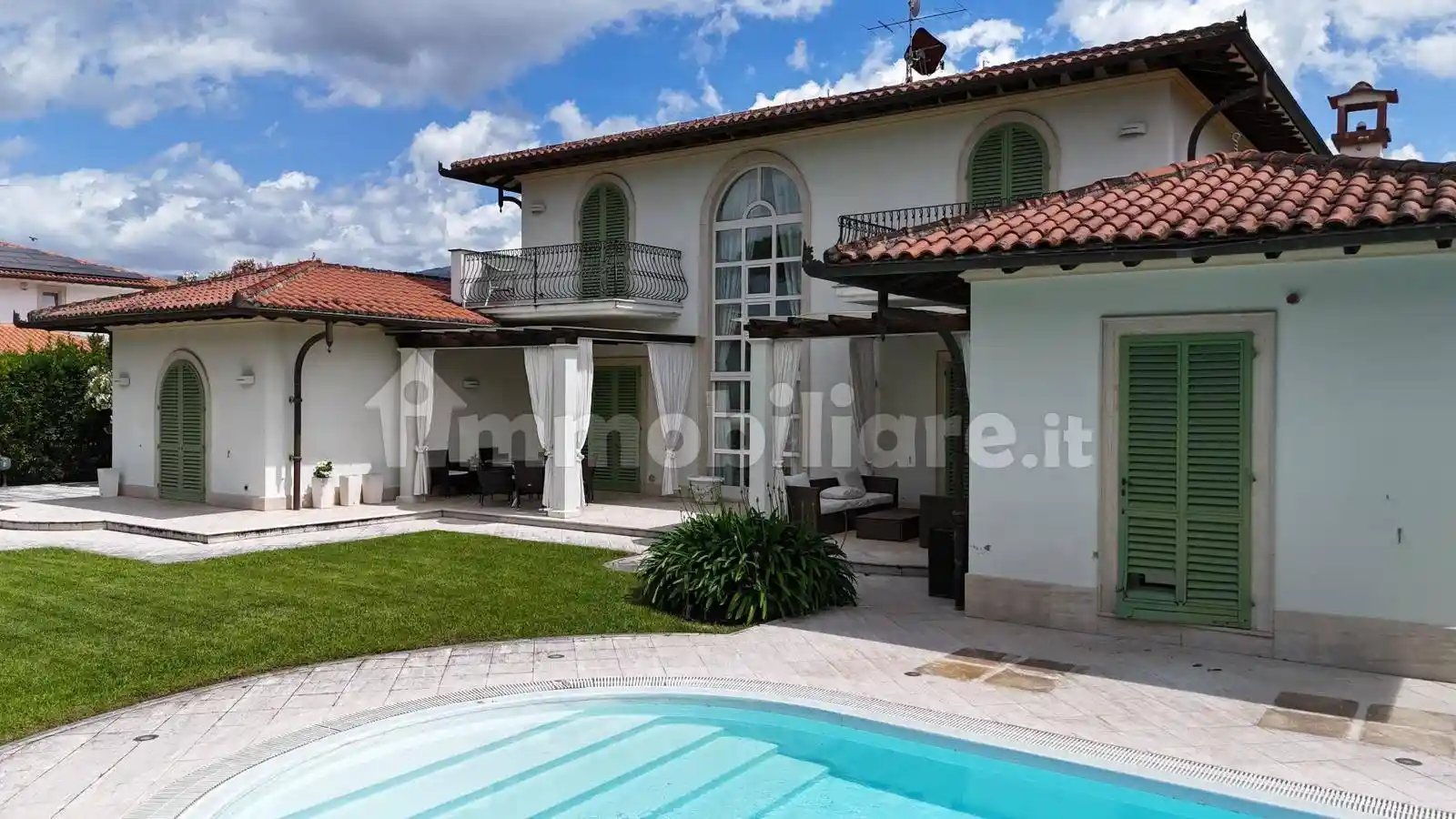 Villa in vendita a Forte dei Marmi
