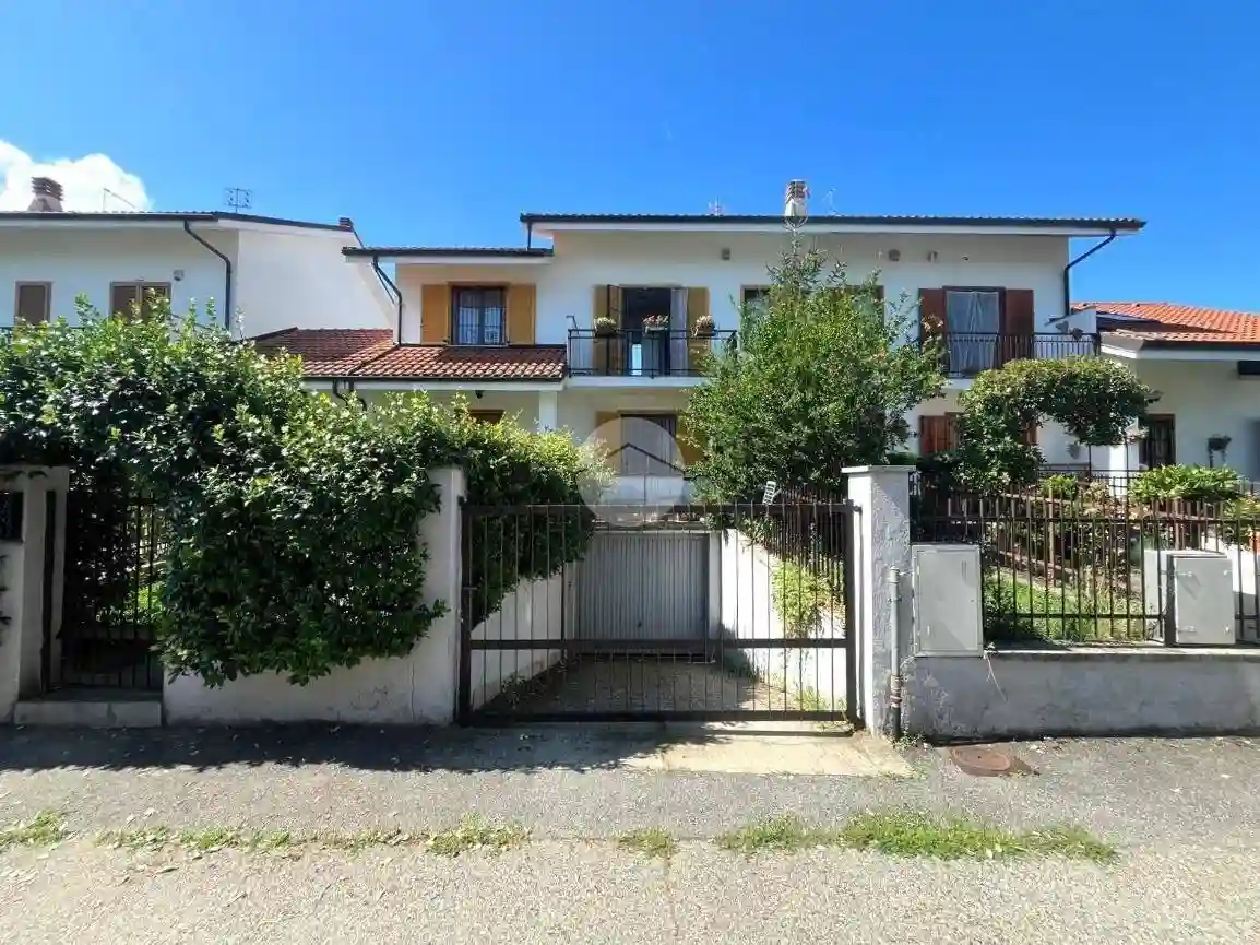 Villetta a schiera - foto 2