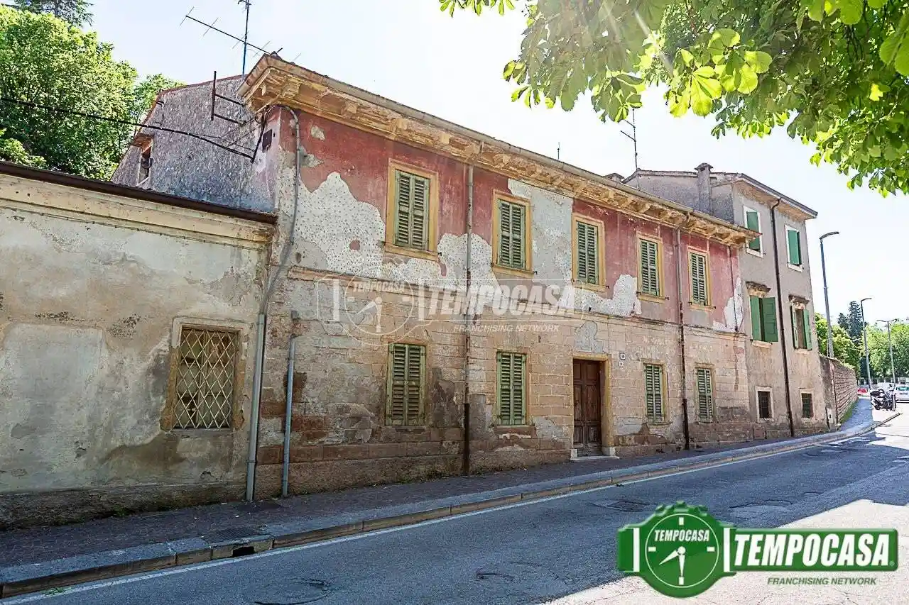 Villa in vendita a Sommacampagna