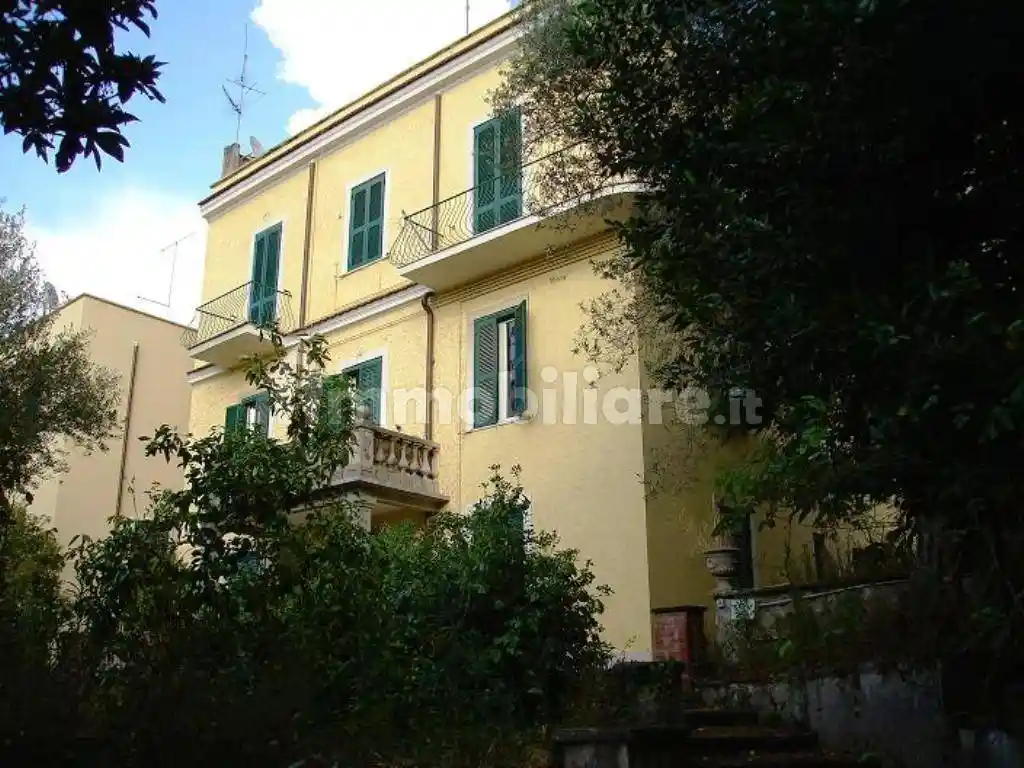 Appartamento in affitto a Tivoli