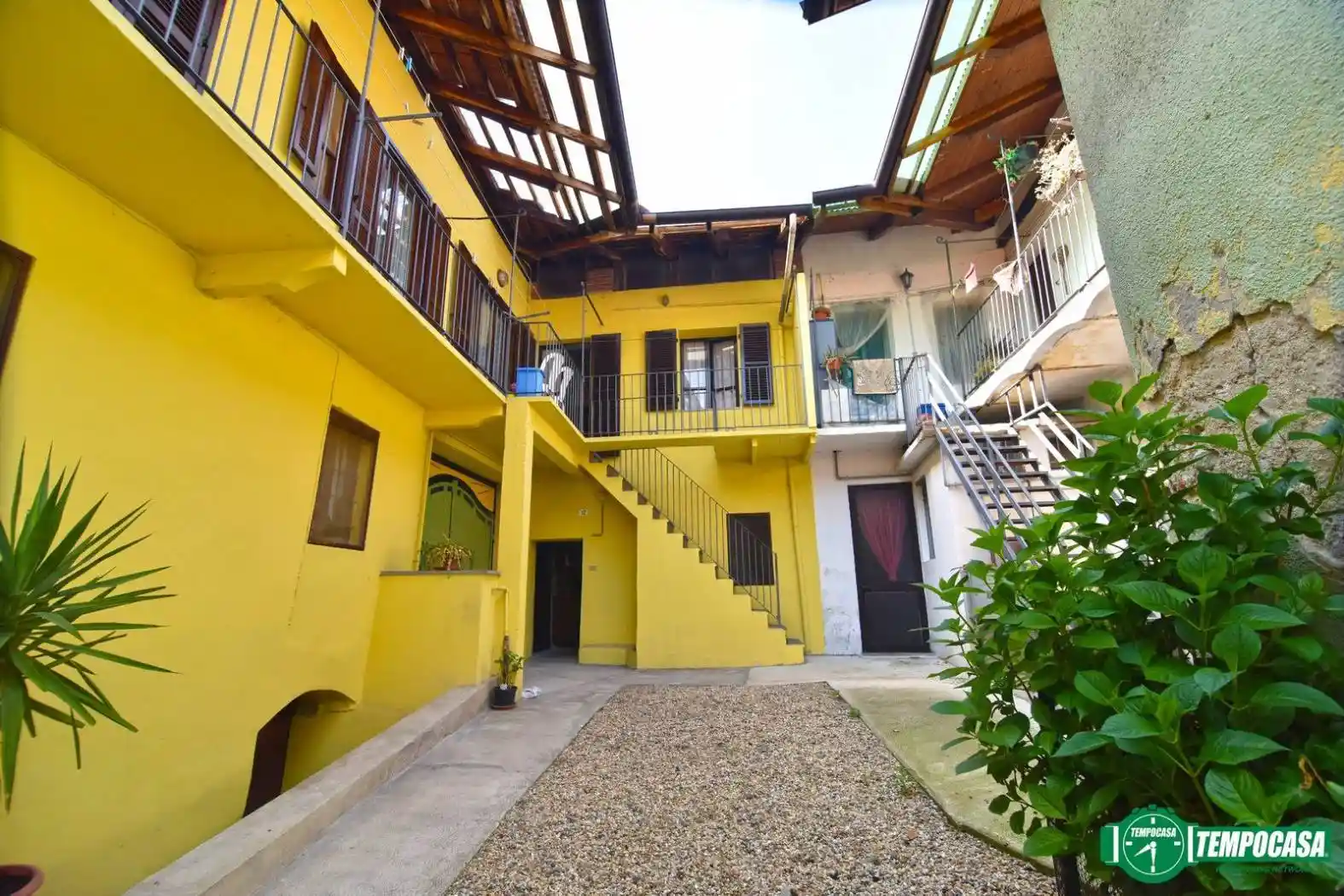 Casa indipendente in vendita a Rocca Canavese