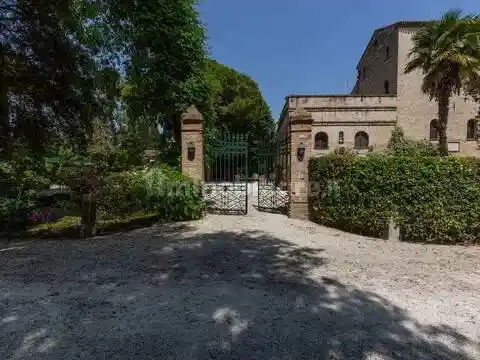 Villa in vendita a Porto Recanati