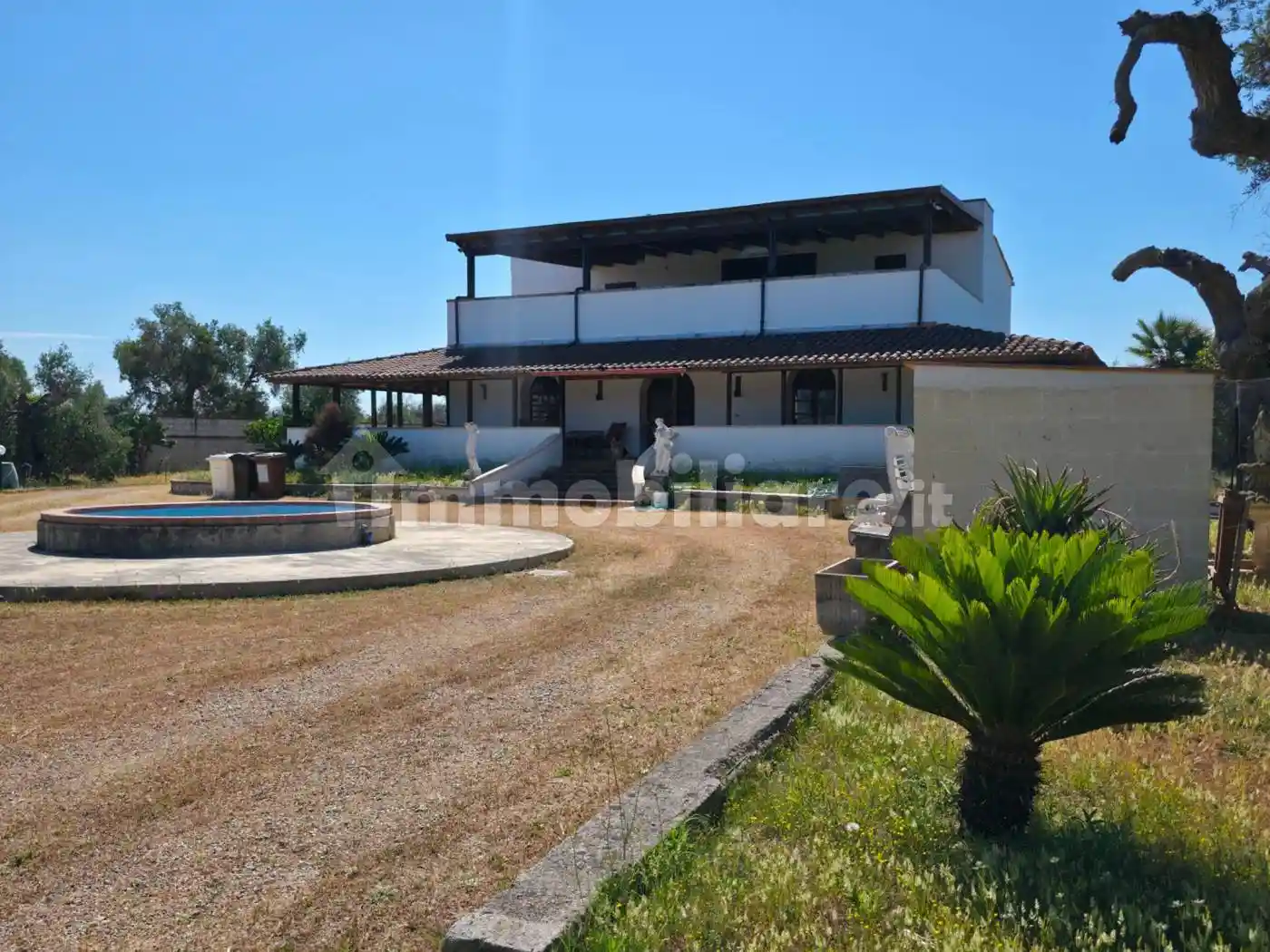 Villa in vendita a Lizzanello