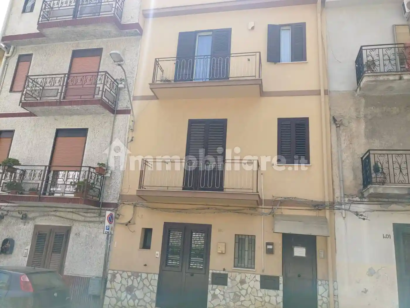 Appartamento in vendita a Monreale