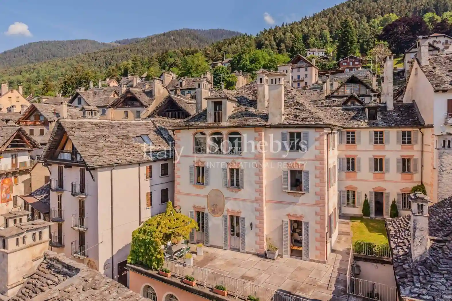 Villa - foto 2