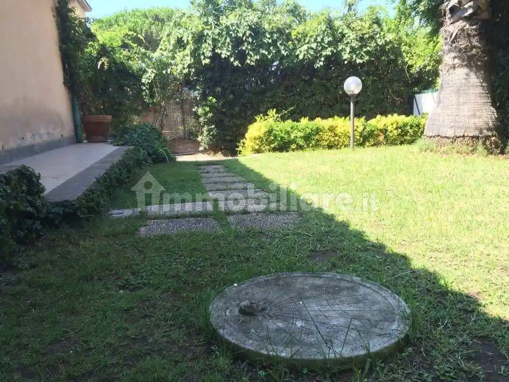 Villa in affitto a Anzio