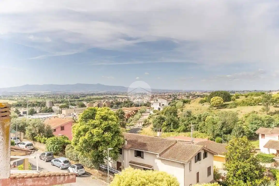 Villa in vendita a Guidonia Montecelio