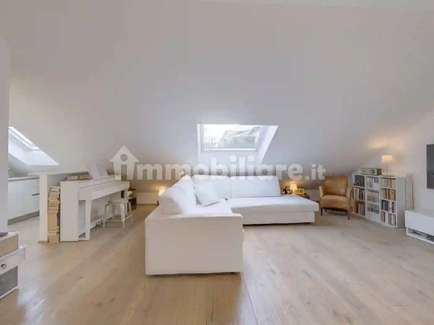 Attico - Mansarda - foto 2