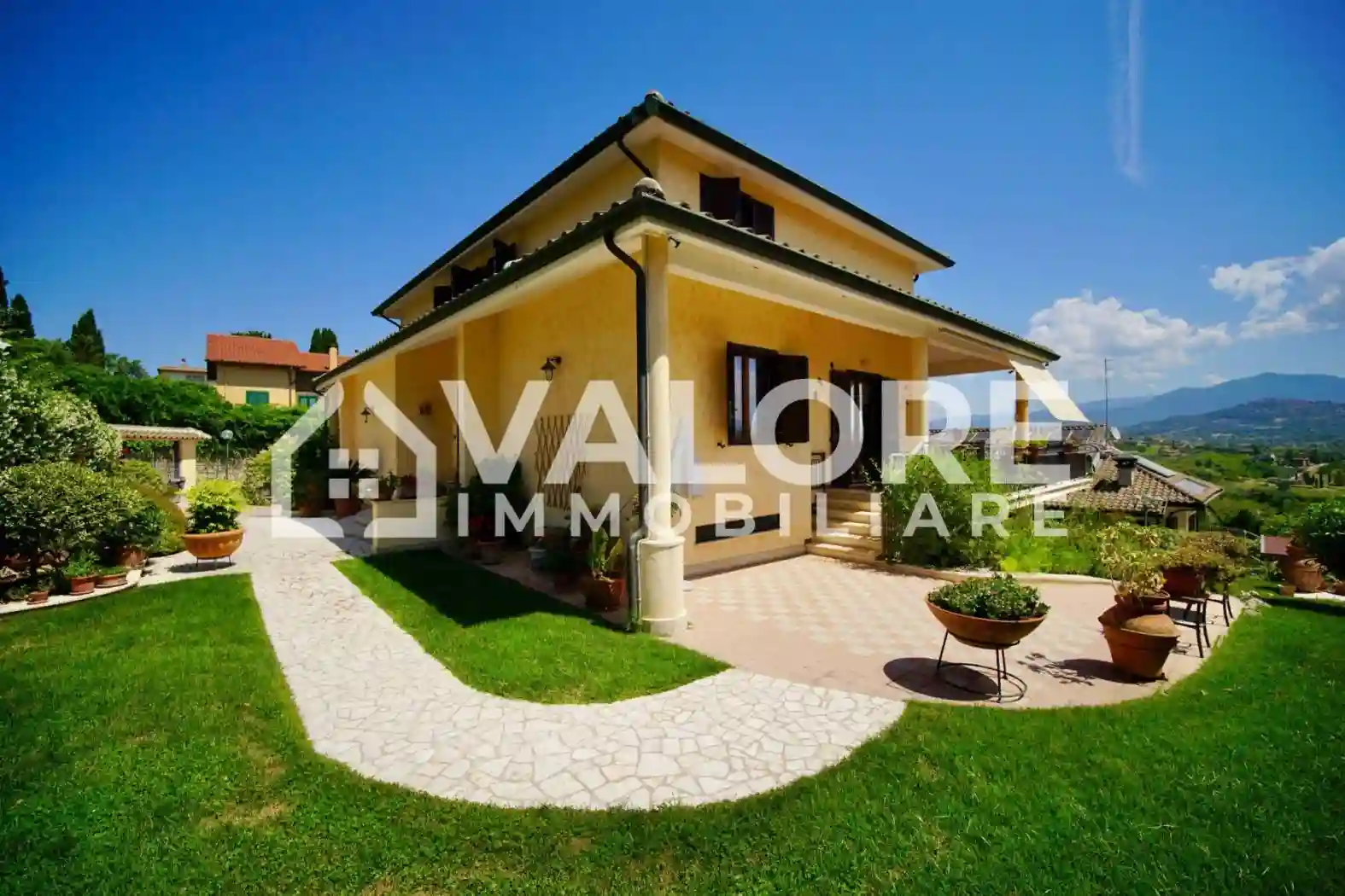 Villa - foto 2