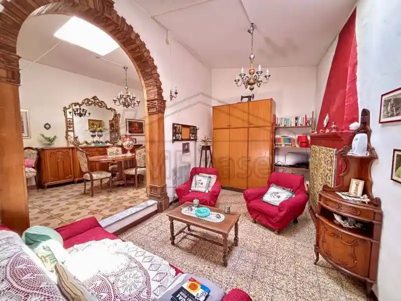 Casa indipendente in vendita a Montefiascone