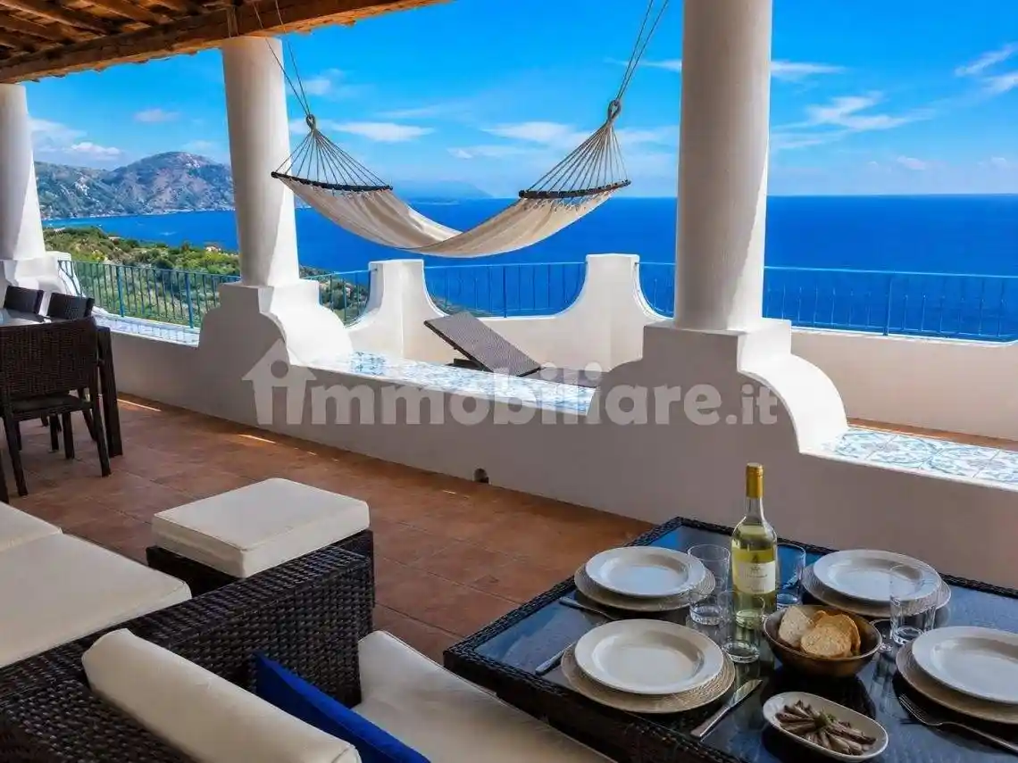 Villa in vendita a Lipari