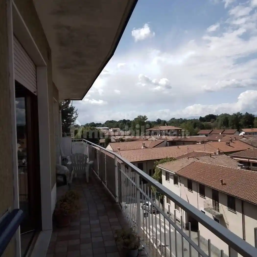 Appartamento in vendita a Arsago Seprio