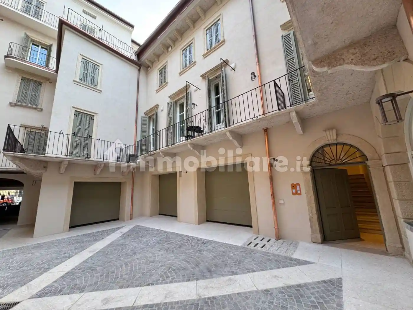 Appartamento in vendita a Verona