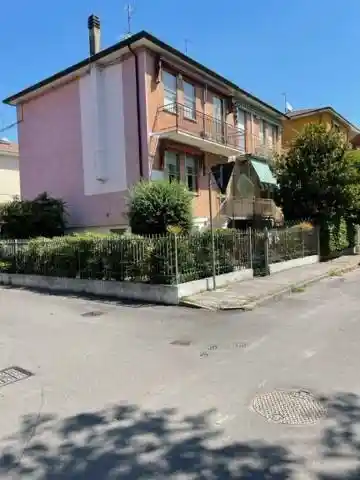 Casa indipendente in vendita a Ferrara