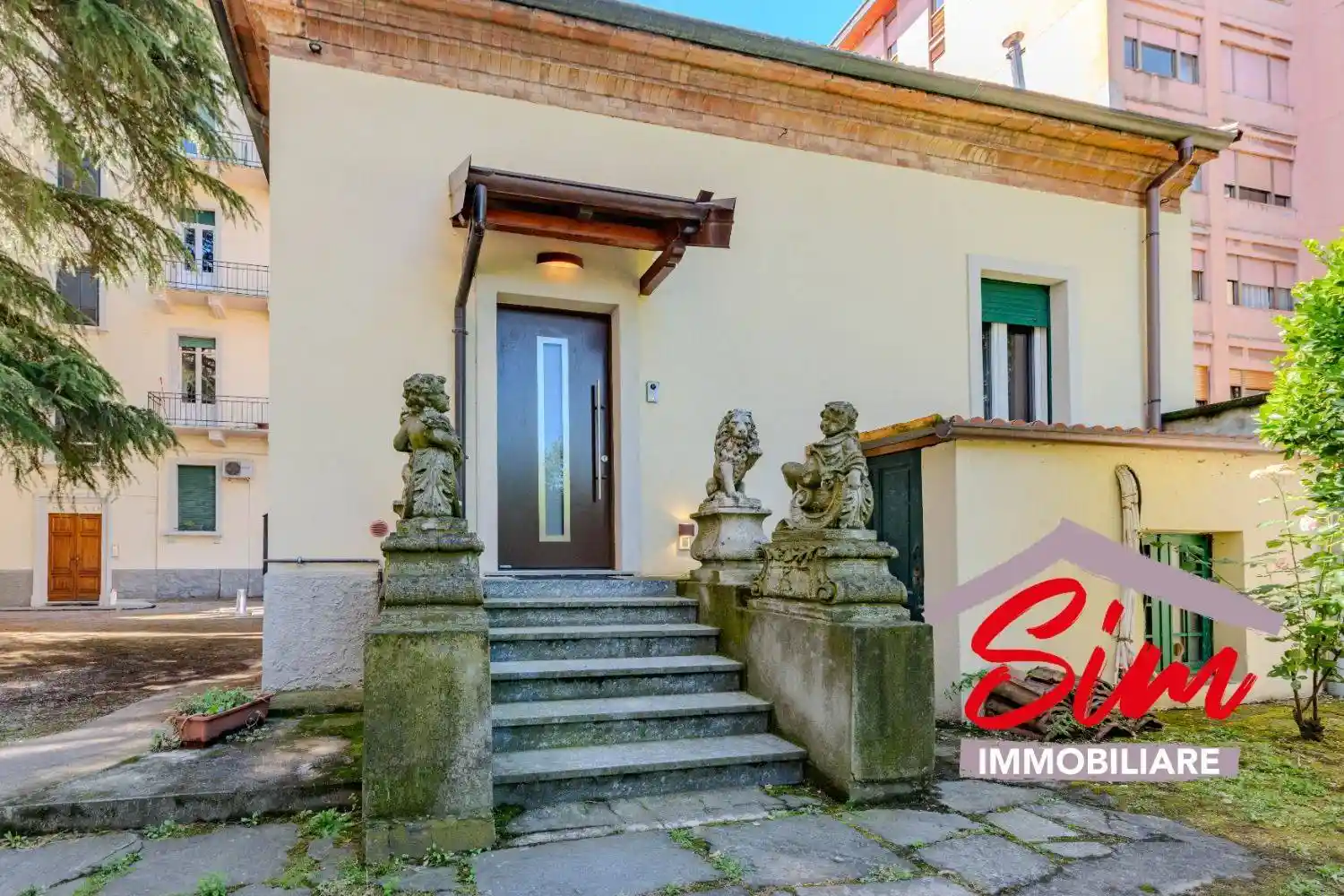 Villa in vendita a Novara
